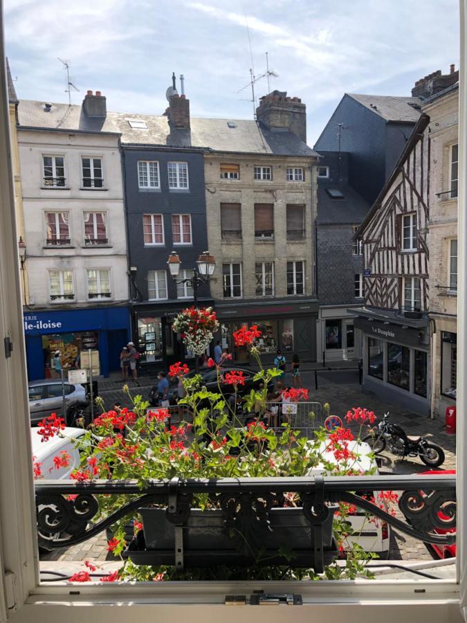 L'Appartement R Postel  Honfleur Exterior foto
