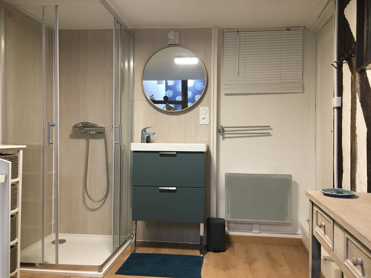 L'Appartement R Postel  Honfleur Exterior foto